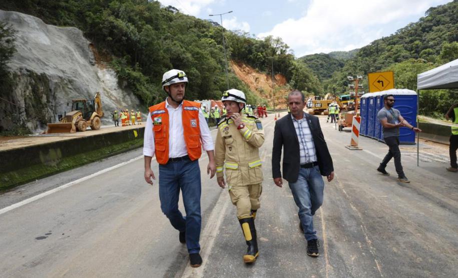 Governador diz que equipes mais especializadas do Estado estão no atendimento da BR-376