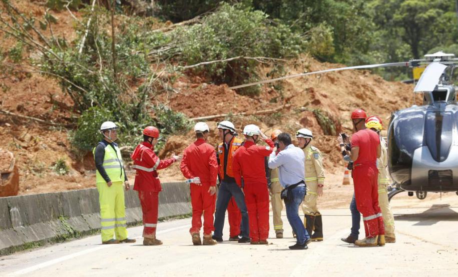 Governador diz que equipes mais especializadas do Estado estão no atendimento da BR-376