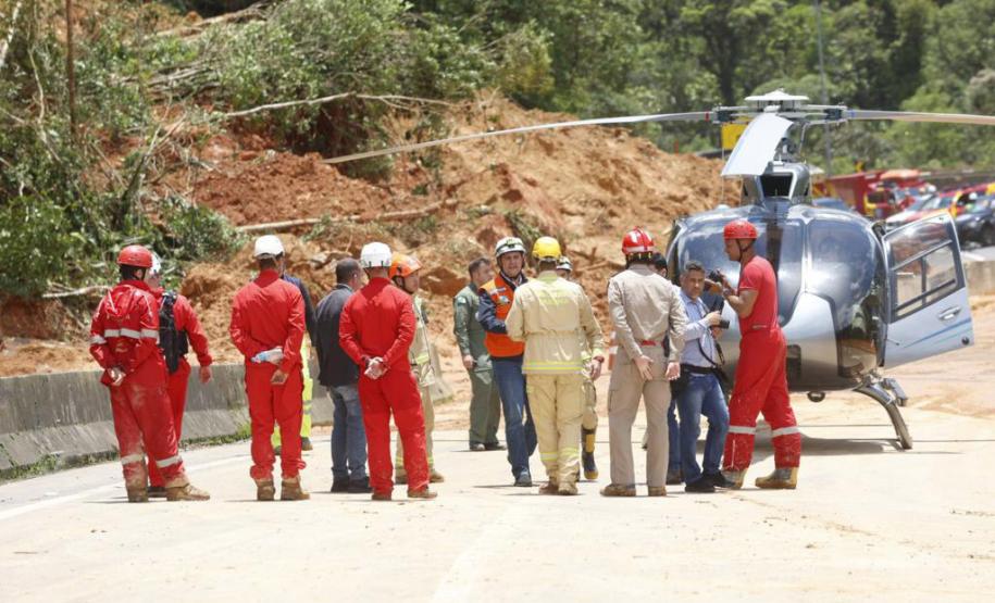 Governador diz que equipes mais especializadas do Estado estão no atendimento da BR-376