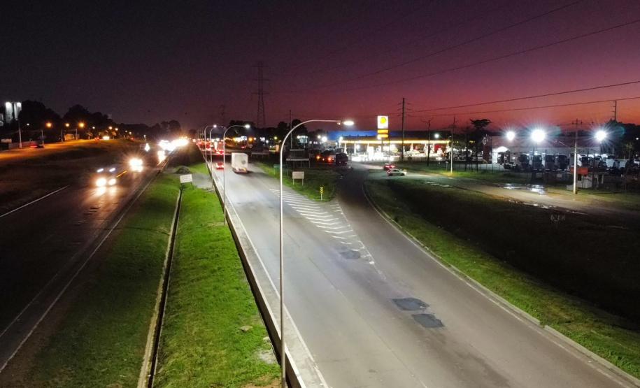 Com 500 metros iluminados, modernização do Contorno Sul de Curitiba já atende usuários