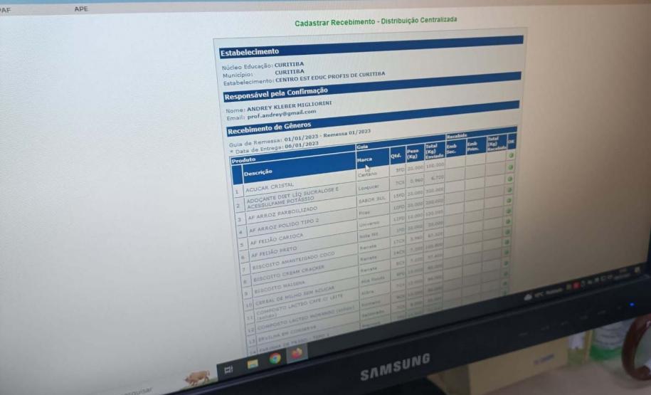 Governo inicia entrega de alimentos não perecíveis para merenda em 2,1 mil escolas