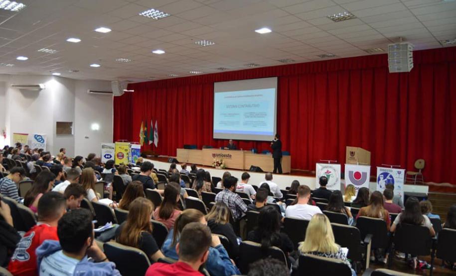Programa de formação de lideranças femininas idealizado pelo Estado alcança 86 projetos