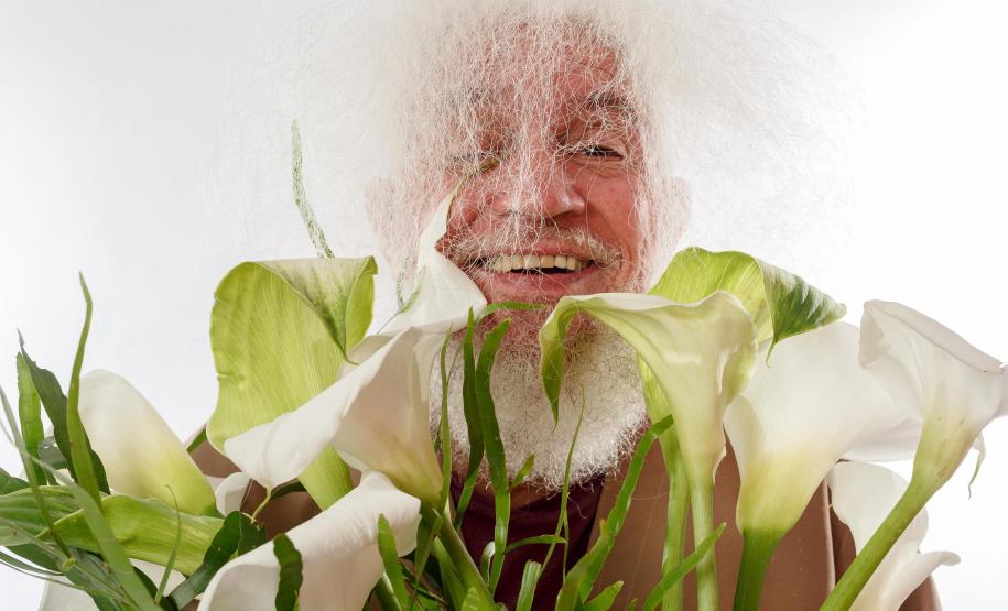 Atividades de férias nos museus e Oficina de Música recheiam a programação cultural no Paraná - Hélio Leites realiza visita guiada todas as quintas na exposição “Os Significadores do Insignificante” no MAC-PR -