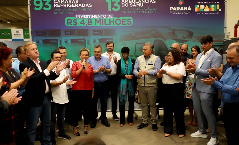 Municípios recebem ambulâncias do Samu e 93 câmaras frias para armazenamento de vacinas