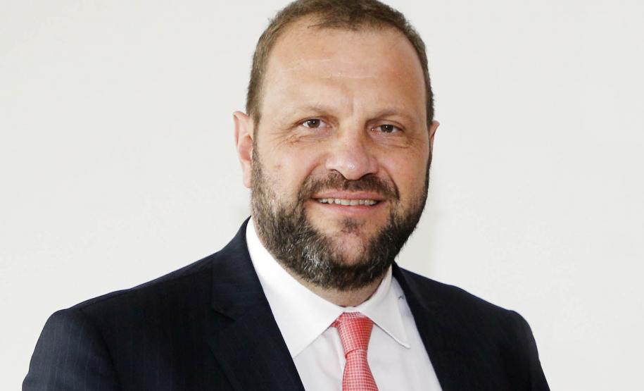 Ratinho Junior anuncia mais cinco nomes do novo governo. Secretário de Desenvolvimento Social e Família: Rogério Carboni