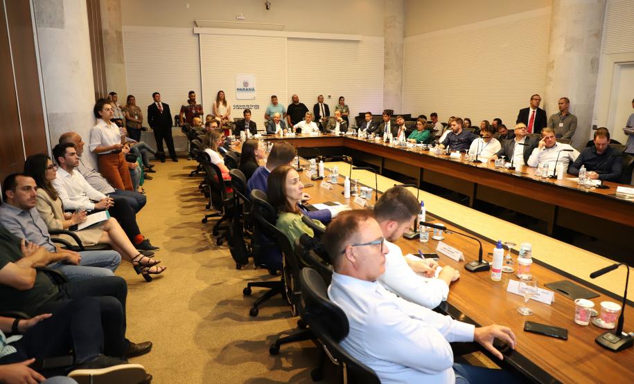 Estado fará licitação inédita para modernizar sistema de transporte metropolitano da Grande Curitiba
