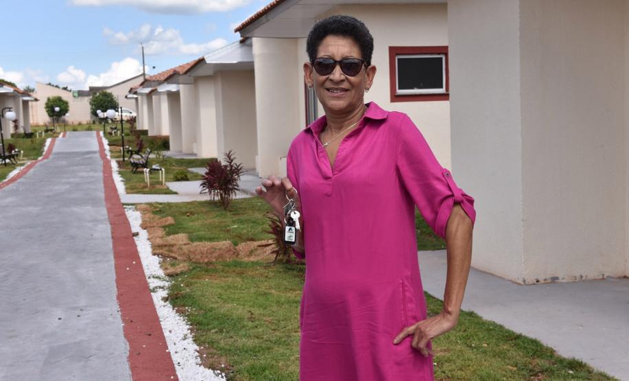 Mulheres são as mais beneficiadas com a construção de casas populares no Paraná