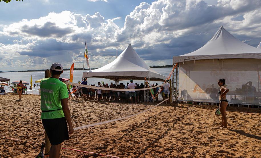 Estado amplia opções de lazer a veranistas que visitam praias de água doce do Noroeste