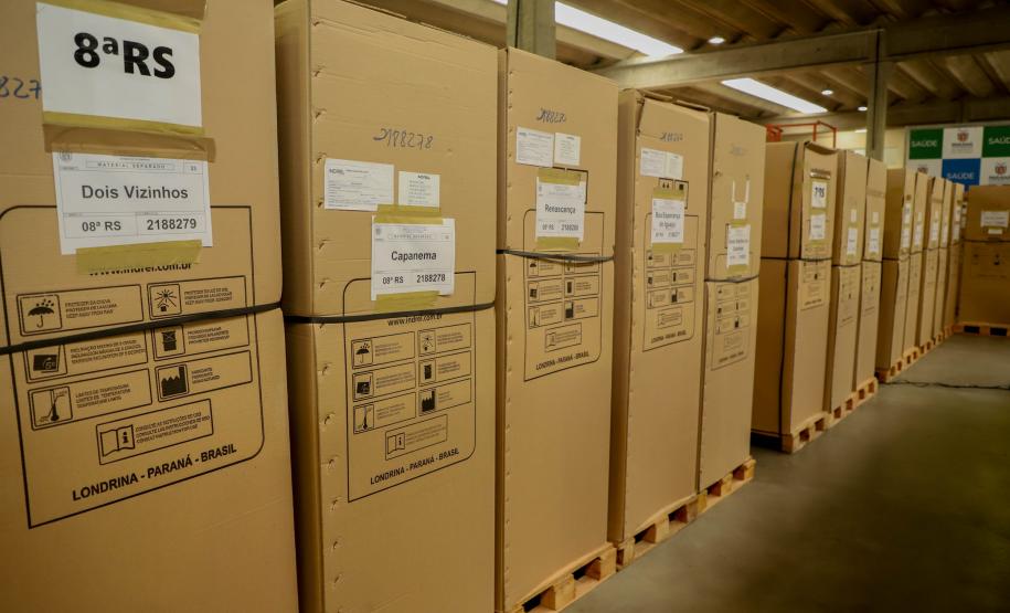 Municípios recebem ambulâncias do Samu e 93 câmaras frias para armazenamento de vacinas