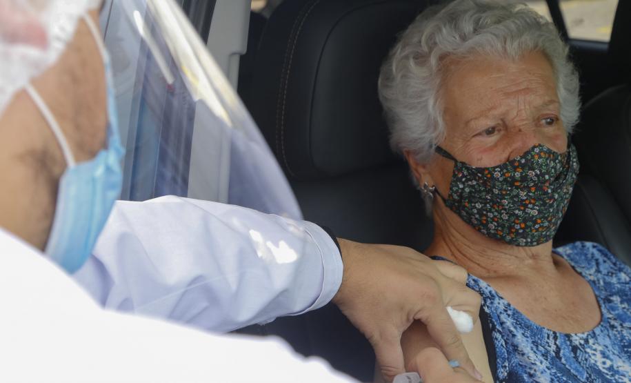 Campanha de vacinação contra a Covid-19 completa dois anos no Paraná