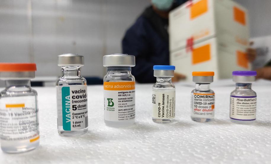 Campanha de vacinação contra a Covid-19 completa dois anos no Paraná