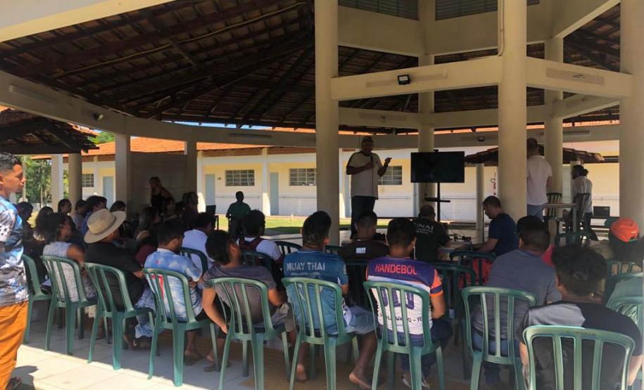 Projeto da Nova Ferroeste é apresentado a indígenas de Nova Laranjeiras