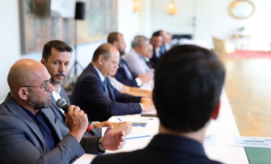 Em reunião com secretariado, governador reforça pedido de gestão guiada pela eficiência