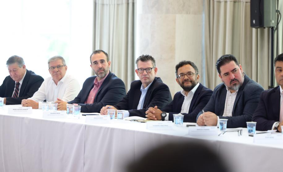 Em reunião com secretariado, governador reforça pedido de gestão guiada pela eficiência