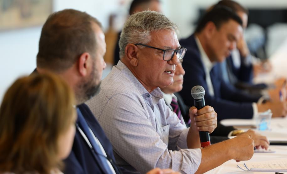 Em reunião com secretariado, governador reforça pedido de gestão guiada pela eficiência