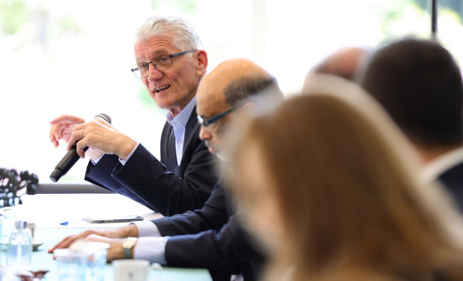 Em reunião com secretariado, governador reforça pedido de gestão guiada pela eficiência