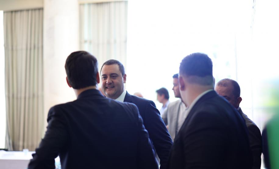 Em reunião com secretariado, governador reforça pedido de gestão guiada pela eficiência