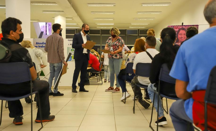 Semana do Carnaval tem 14,2 mil vagas disponíveis nas Agências do Trabalhador do Paraná