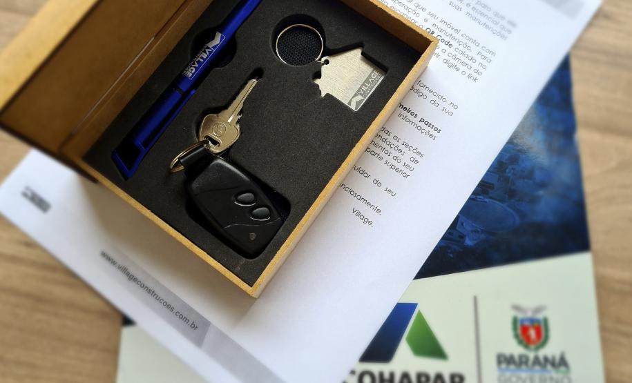 Governo ajuda e 83 famílias de Cascavel realizam o sonho da casa própria