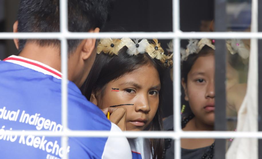 Manoel Ribas, 02 de fevereiro do 2023 - O governador Carlos Massa Ratinho Junior entregou na manhã desta quinta-feira as obras de ampliação no Colégio Estadual Indígena Cacique Gregório Kaekchot, na terra indigina Ivaí.