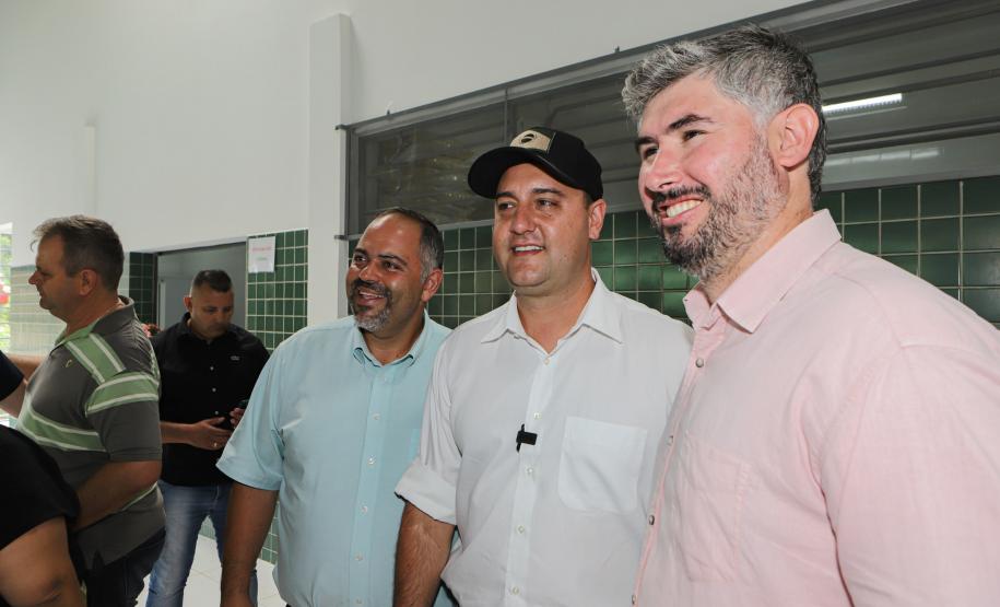 Manoel Ribas, 02 de fevereiro do 2023 - O governador Carlos Massa Ratinho Junior entregou na manhã desta quinta-feira as obras de ampliação no Colégio Estadual Indígena Cacique Gregório Kaekchot, na terra indigina Ivaí.