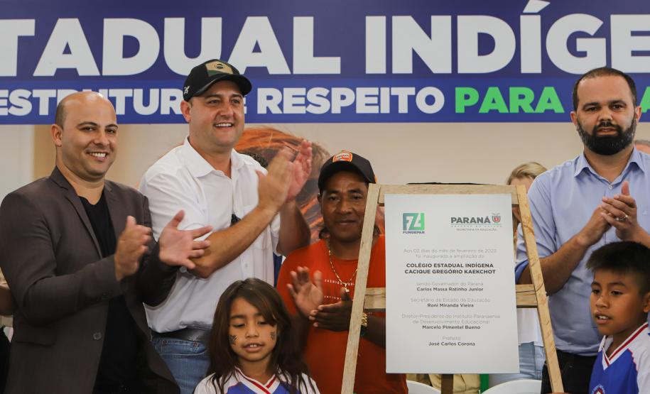 Manoel Ribas, 02 de fevereiro do 2023 - O governador Carlos Massa Ratinho Junior entregou na manhã desta quinta-feira as obras de ampliação no Colégio Estadual Indígena Cacique Gregório Kaekchot, na terra indigina Ivaí.