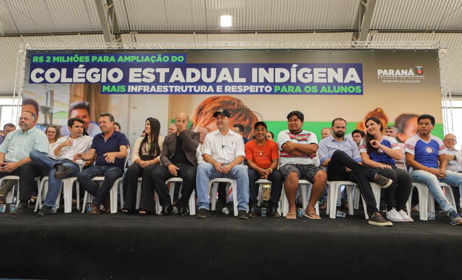 Manoel Ribas, 02 de fevereiro do 2023 - O governador Carlos Massa Ratinho Junior entregou na manhã desta quinta-feira as obras de ampliação no Colégio Estadual Indígena Cacique Gregório Kaekchot, na terra indigina Ivaí.