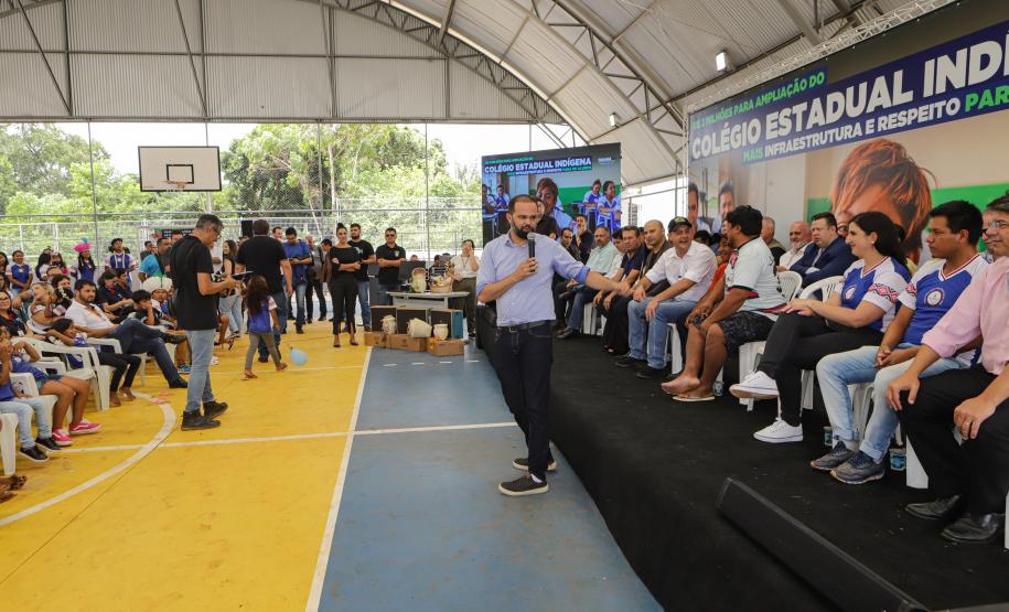 Manoel Ribas, 02 de fevereiro do 2023 - O governador Carlos Massa Ratinho Junior entregou na manhã desta quinta-feira as obras de ampliação no Colégio Estadual Indígena Cacique Gregório Kaekchot, na terra indigina Ivaí.