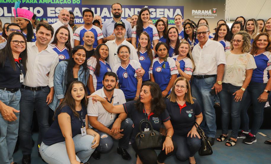 Manoel Ribas, 02 de fevereiro do 2023 - O governador Carlos Massa Ratinho Junior entregou na manhã desta quinta-feira as obras de ampliação no Colégio Estadual Indígena Cacique Gregório Kaekchot, na terra indigina Ivaí.