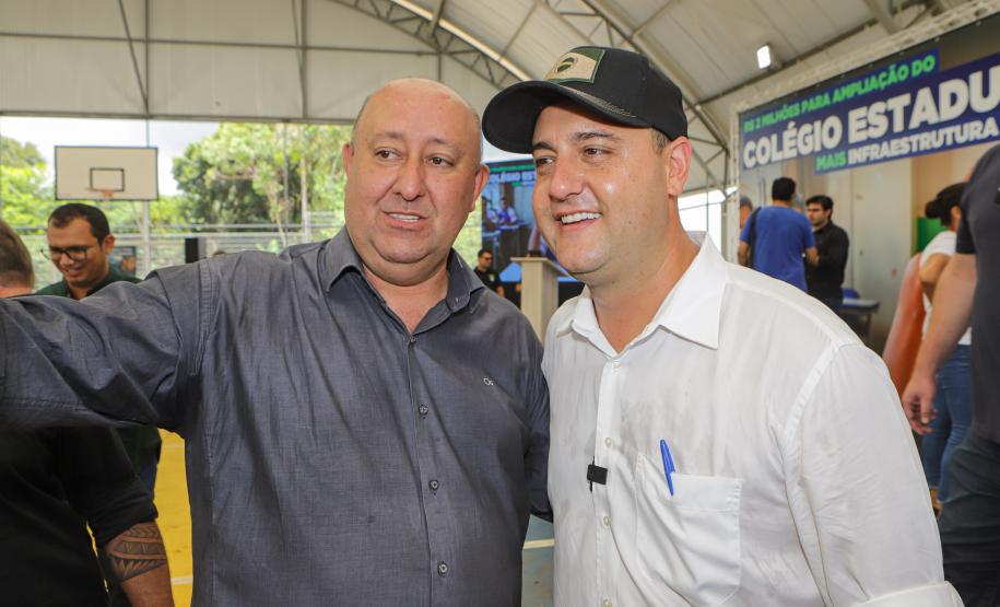 Manoel Ribas, 02 de fevereiro do 2023 - O governador Carlos Massa Ratinho Junior entregou na manhã desta quinta-feira as obras de ampliação no Colégio Estadual Indígena Cacique Gregório Kaekchot, na terra indigina Ivaí.