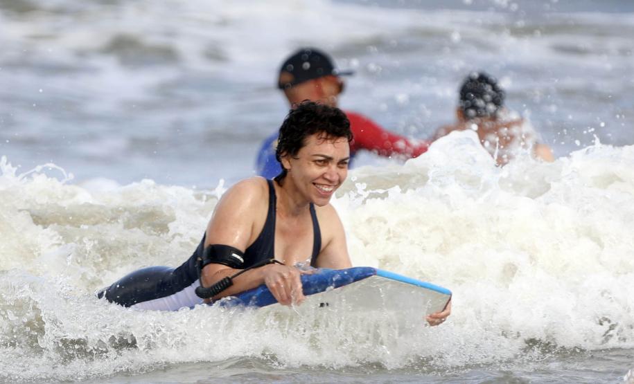 Verão Maior Paraná - Praia Brava de Guaratuba Federação Paranaense de Bodyboarding, do Instituto Guaramar e da prefeitura de Guaratuba, promoveram um evento com PCD - pessoas com deficiência, de pratica do esporte Bodyboarding.