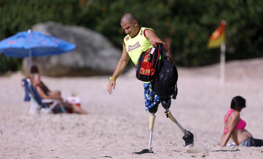 Verão Maior Paraná - Praia Brava de Guaratuba Federação Paranaense de Bodyboarding, do Instituto Guaramar e da prefeitura de Guaratuba, promoveram um evento com PCD - pessoas com deficiência, de pratica do esporte Bodyboarding.