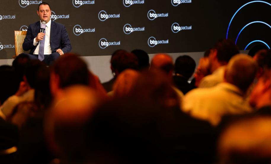 Governador defende concessões e parceria com a iniciativa privada para o Paraná avançar