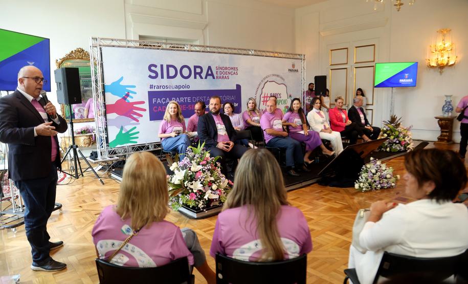 Sidora: Paraná lança sistema para mapear e apoiar pessoas sobre síndromes e doenças raras