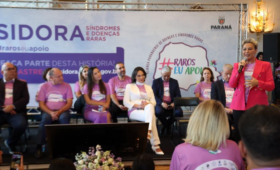 Sidora: Paraná lança sistema para mapear e apoiar pessoas sobre síndromes e doenças raras
