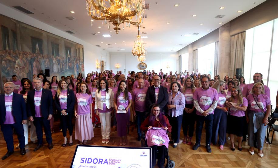 Sidora: Paraná lança sistema para mapear e apoiar pessoas sobre síndromes e doenças raras