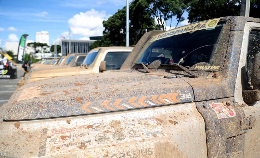 Mais de 1.200 pessoas acompanharam a festa de premiação do Rally Transparaná