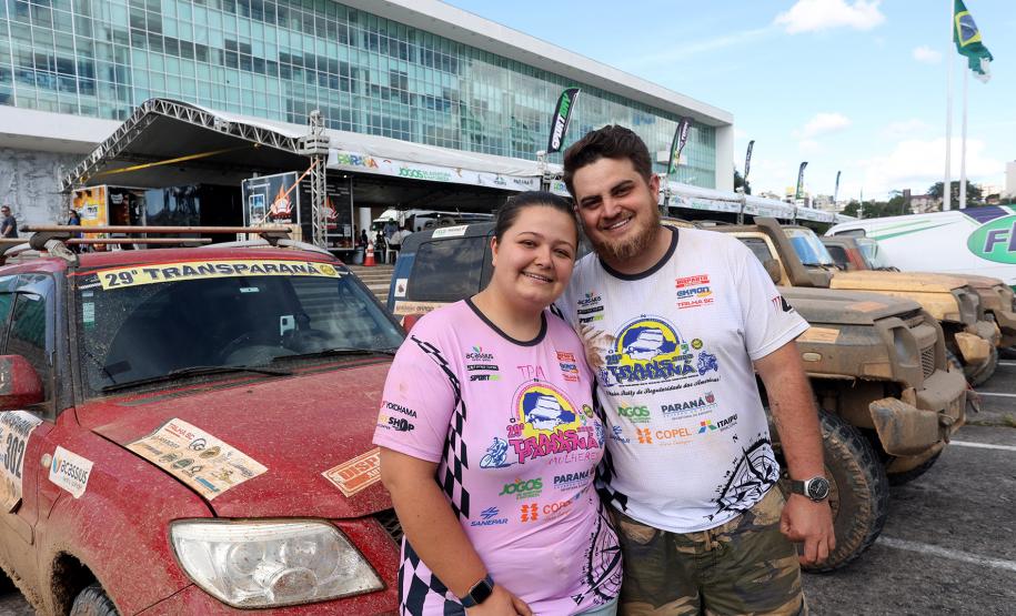 Mais de 1.200 pessoas acompanharam a festa de premiação do Rally Transparaná