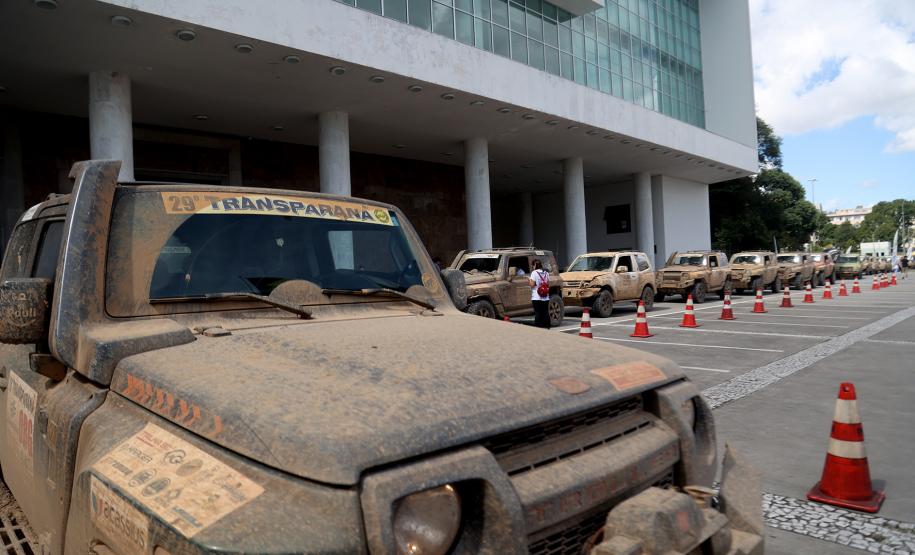 Mais de 1.200 pessoas acompanharam a festa de premiação do Rally Transparaná
