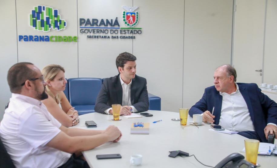 Com R$ 900 milhões em caixa, Sistema de Financiamento aos Municípios atualiza gestão