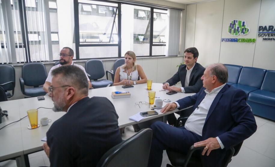 Com R$ 900 milhões em caixa, Sistema de Financiamento aos Municípios atualiza gestão