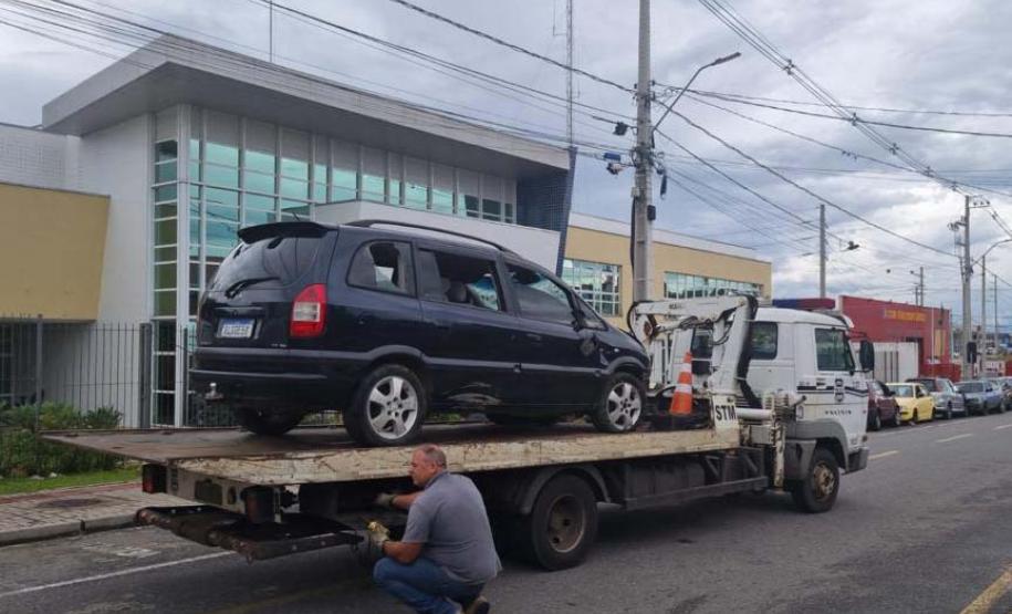 Polícia Civil inicia nova etapa de remoção de veículos apreendidos em delegacias da RMC