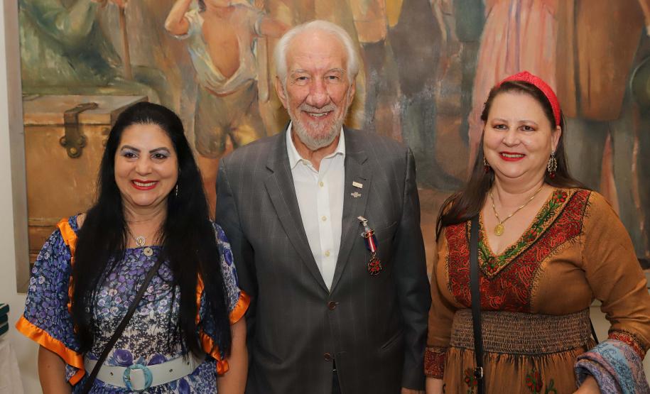 Casa Militar comemora 95 anos e condecora autoridades com medalhas de mérito