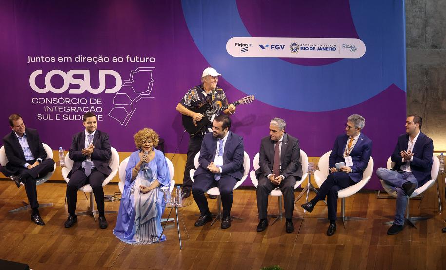Ratinho Junior reforça importância da integração entre o Sul e Sudeste no 7º encontro do Cosud