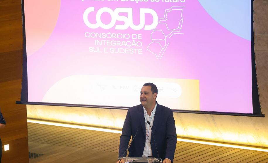 Ratinho Junior reforça importância da integração entre o Sul e Sudeste no 7º encontro do Cosud