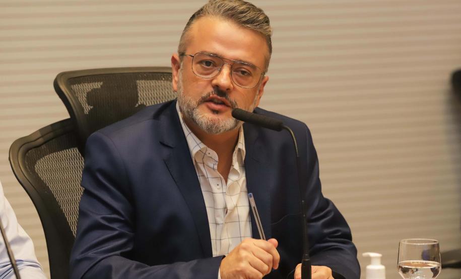 Descomplica Paraná: Estado avança no planejamento para simplificar abertura de empresas