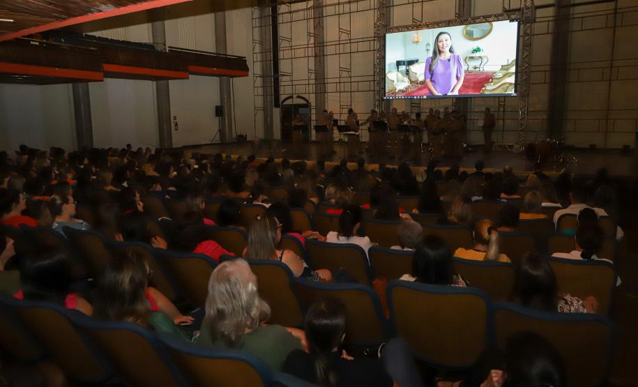 Governo promove atrações culturais para servidoras em comemoração ao Dia da Mulher