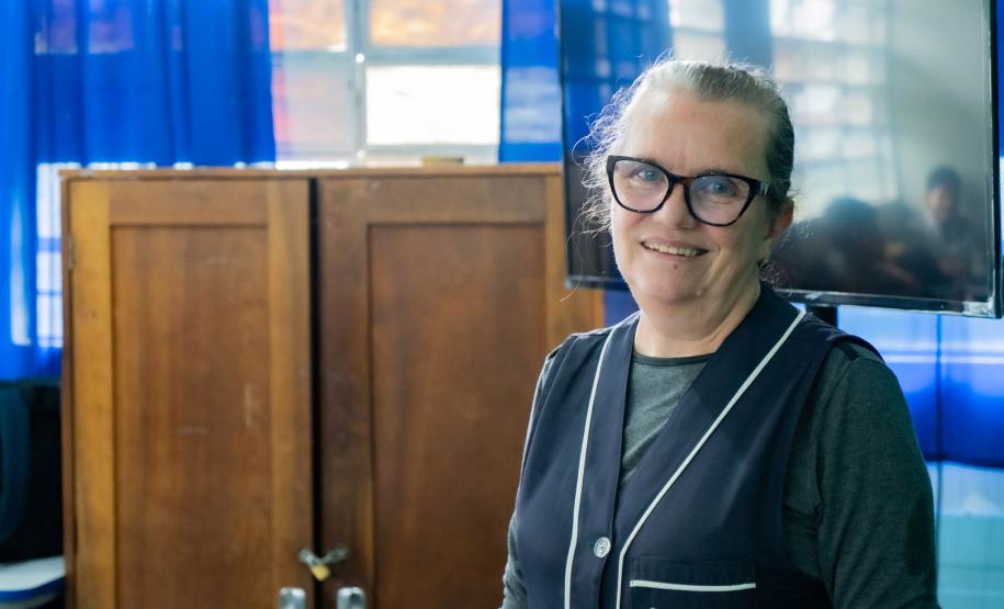 Professora da rede usa paixão pelo censo para ensinar cidadania aos alunos de bairro de Curitiba