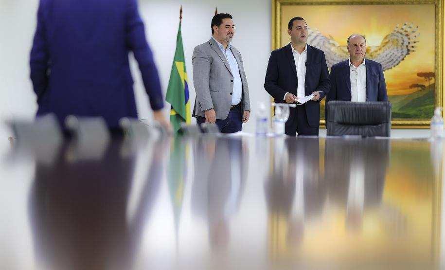 Governador sanciona lei que moderniza o Quadro Próprio do Poder Executivo