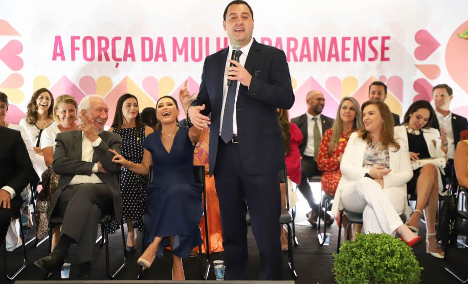 Ratinho Junior anuncia pacote de ações para proteção e valorização das mulheres